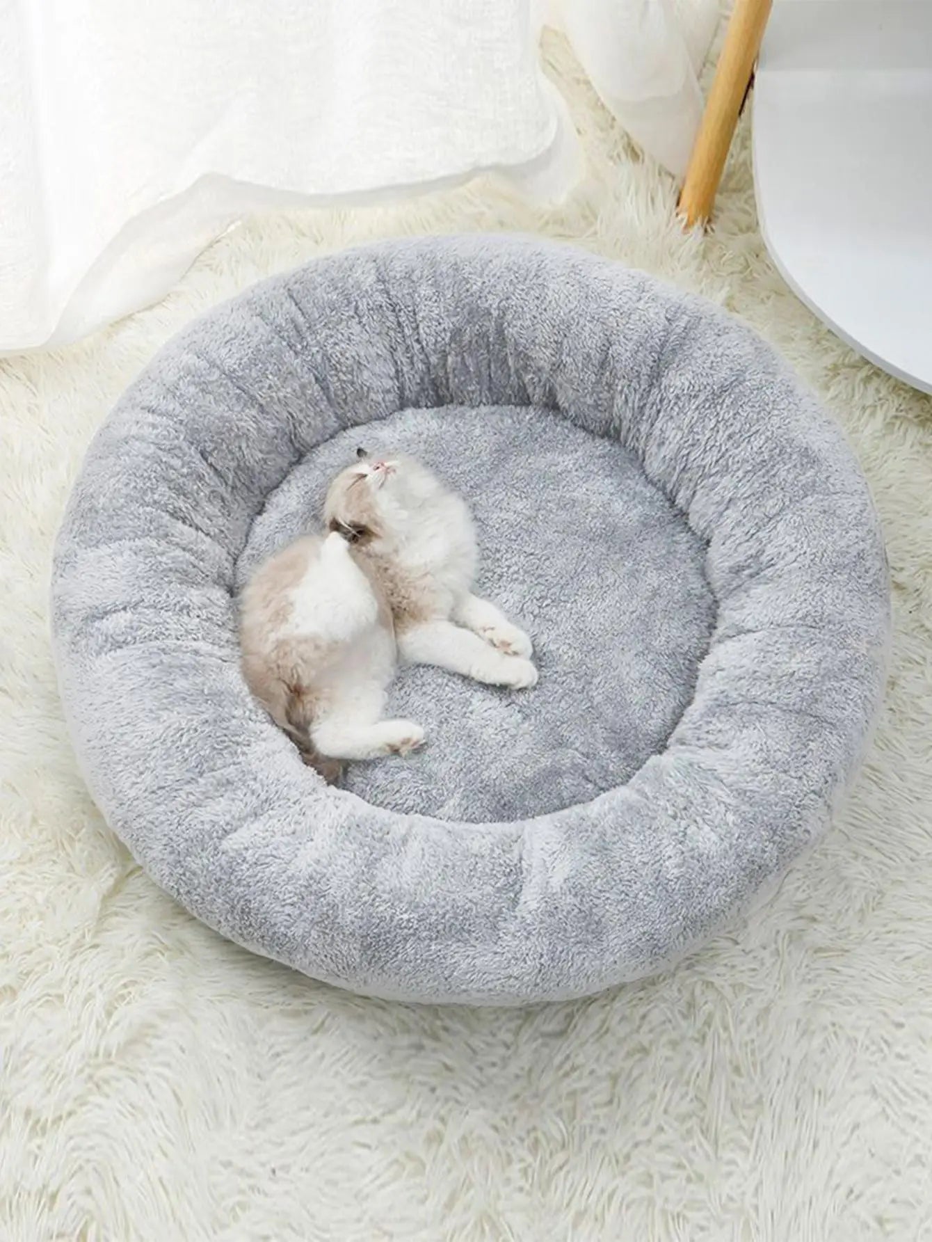 Comfortable Donut Round Pet Bed
