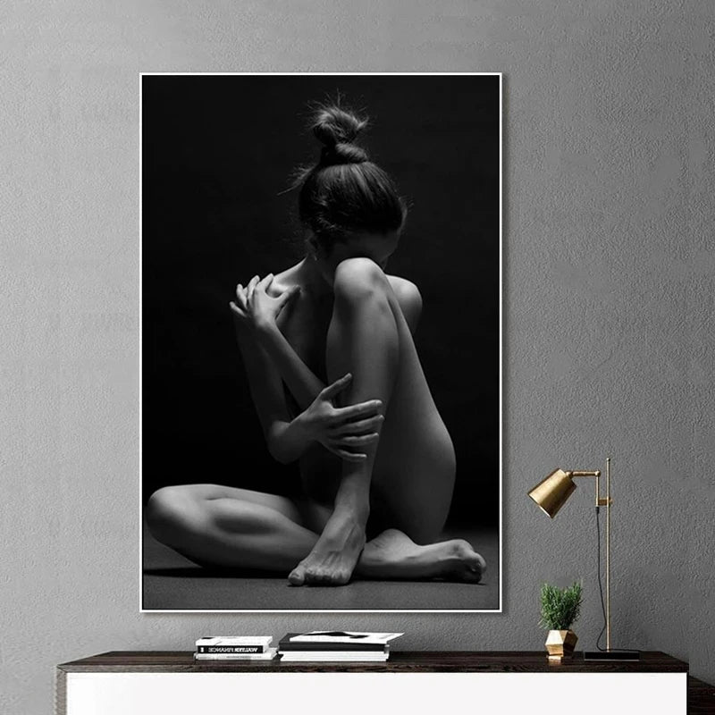 Black & White Sexy Woman Body Art
